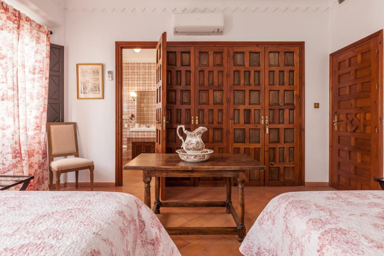 Villa Elvira, Exclusive Pool And Gardens In The Heart Of Sevilla Zewnętrze zdjęcie