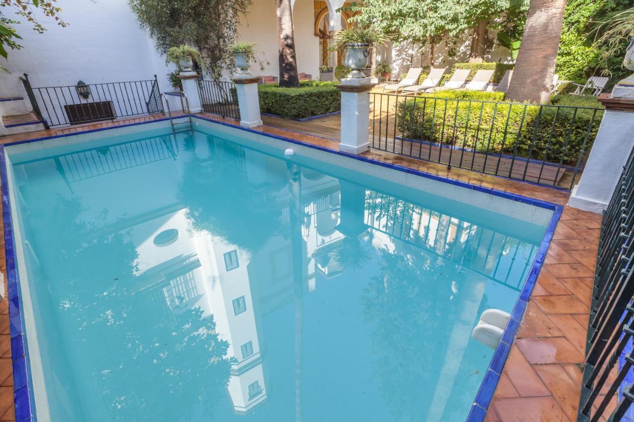 Villa Elvira, Exclusive Pool And Gardens In The Heart Of Sevilla Zewnętrze zdjęcie