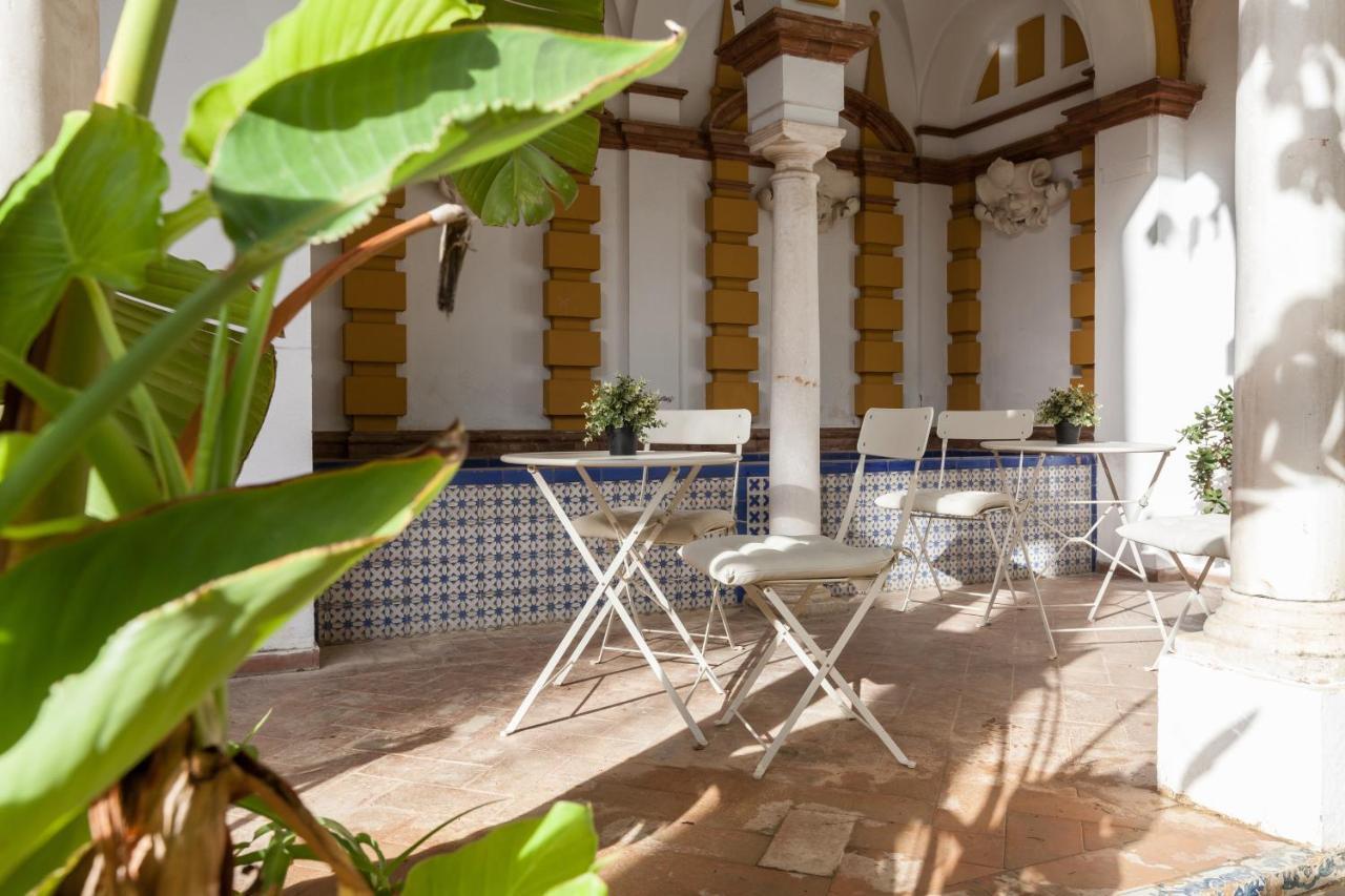 Villa Elvira, Exclusive Pool And Gardens In The Heart Of Sevilla Zewnętrze zdjęcie