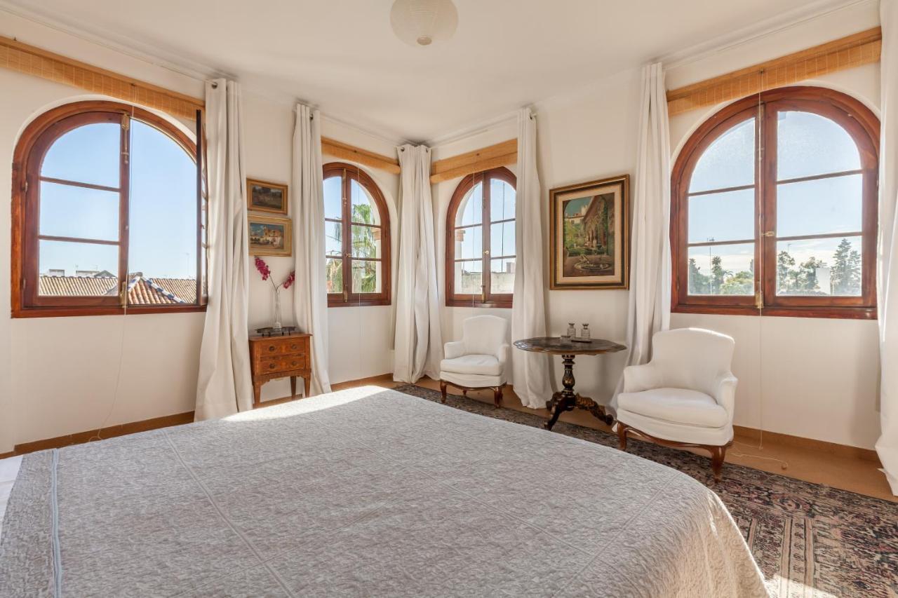 Villa Elvira, Exclusive Pool And Gardens In The Heart Of Sevilla Zewnętrze zdjęcie